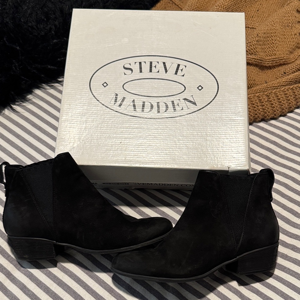 Steve Madden Black Suede Chelsea Booties
